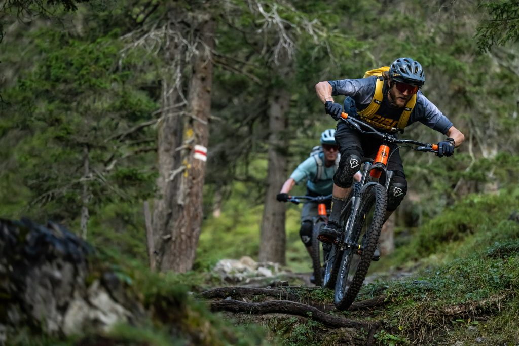 Nicht minder anspruchsvoll, aber deutlich kürzer geht es auf dem Medergen Trail zu (© Nathan Hughes)